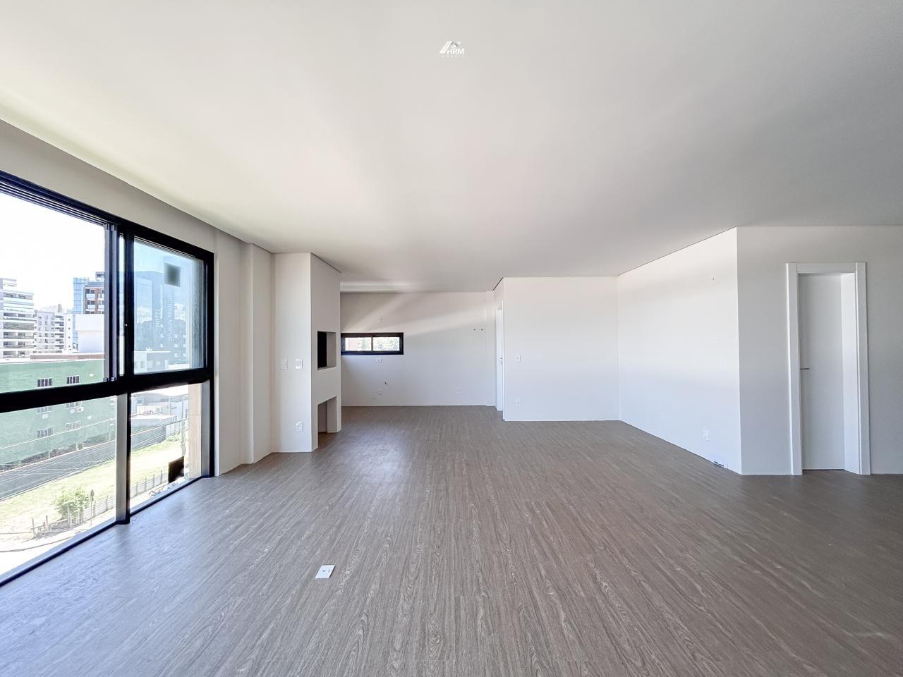 Apartamento amplo 3 dormitórios/3 suítes