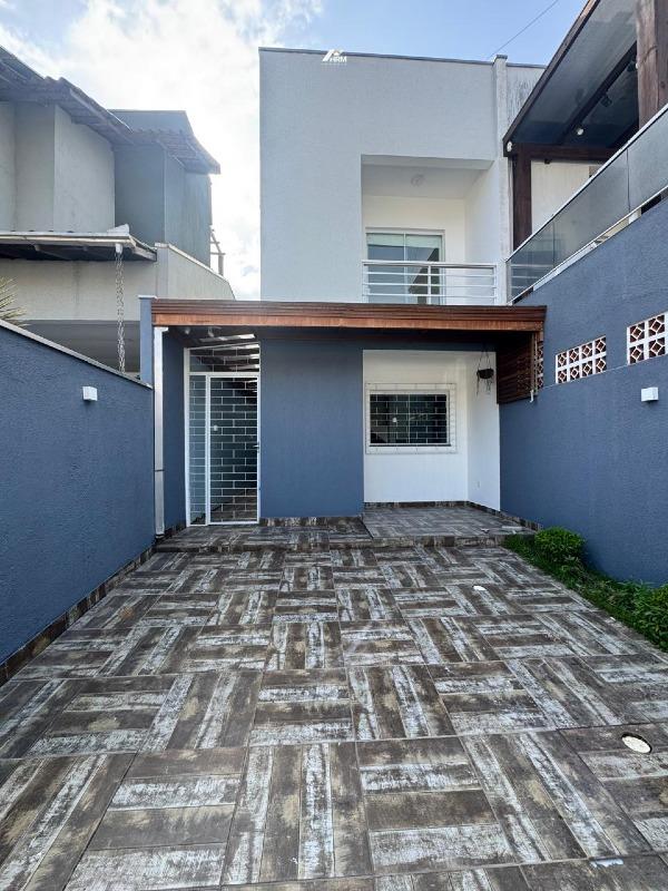 Sobrado Semi-Mobiliado com 2 Dormitórios e Churrasqueira