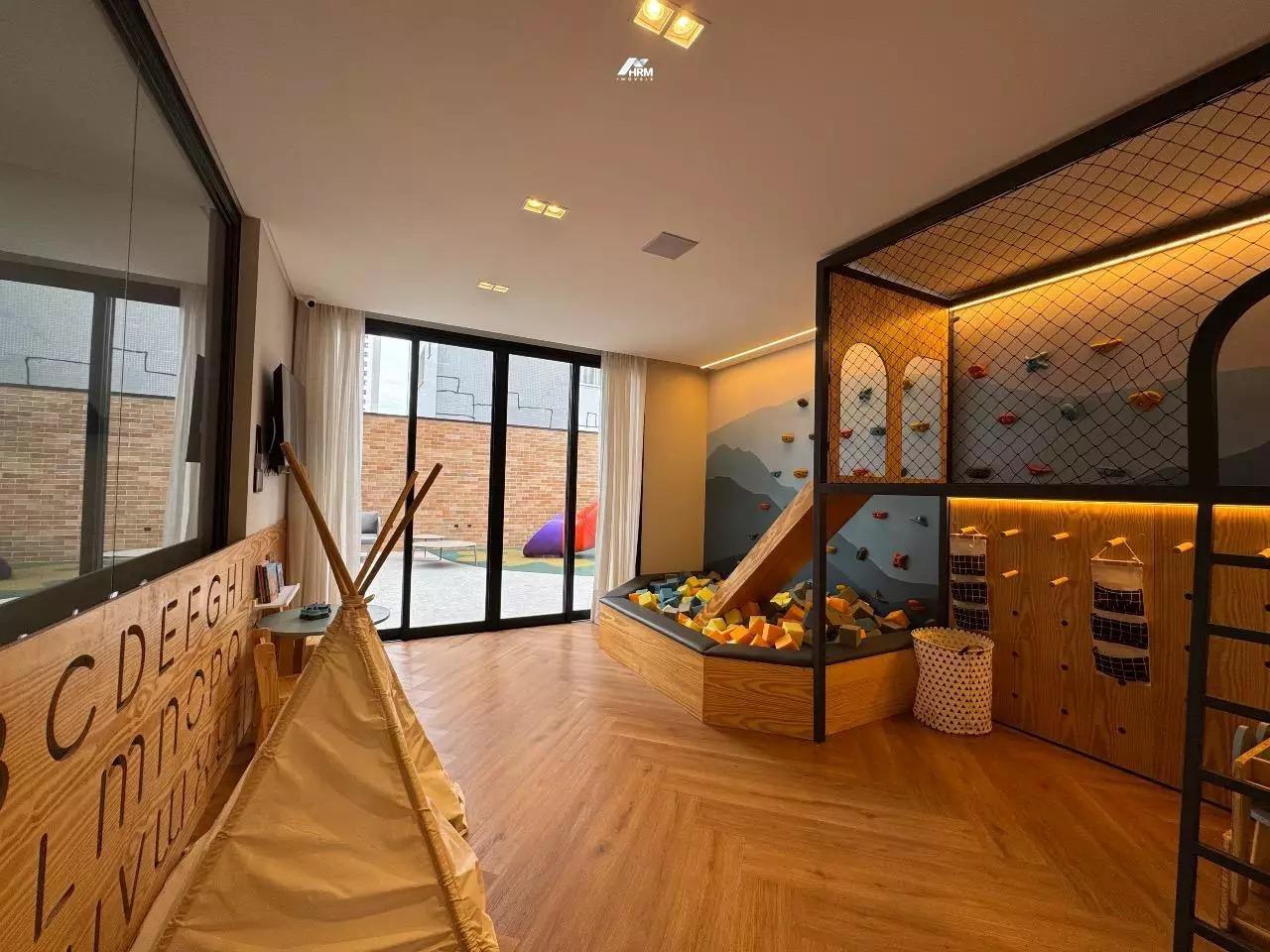 Apartamento á venda em Balneário Camboriú!
