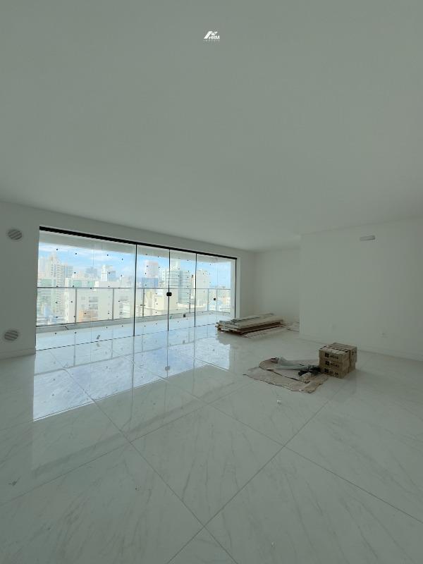 Conforto e Lazer Completo em Apartamento com 3 Suítes