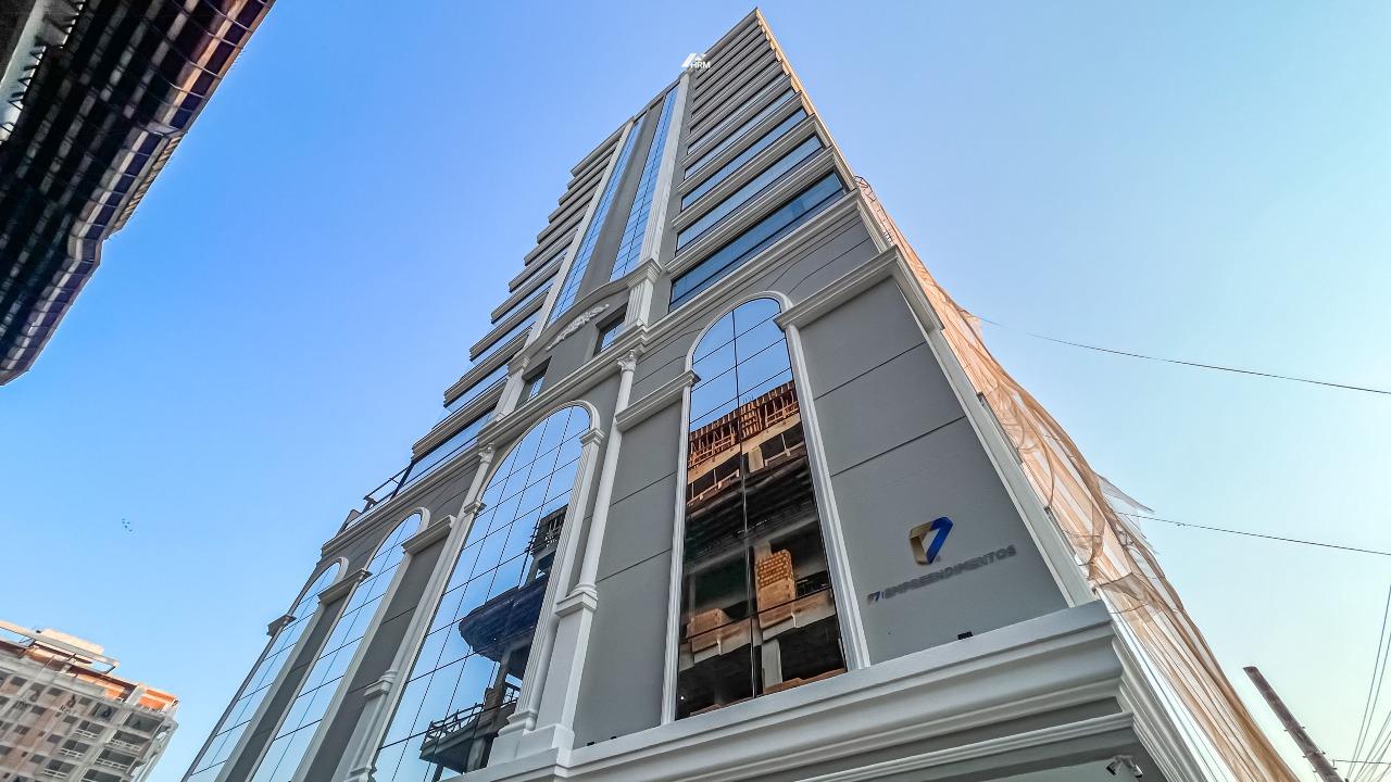 Apartamento Moderno com 3 Suítes – Piscina, Academia e Sala de Cinema
