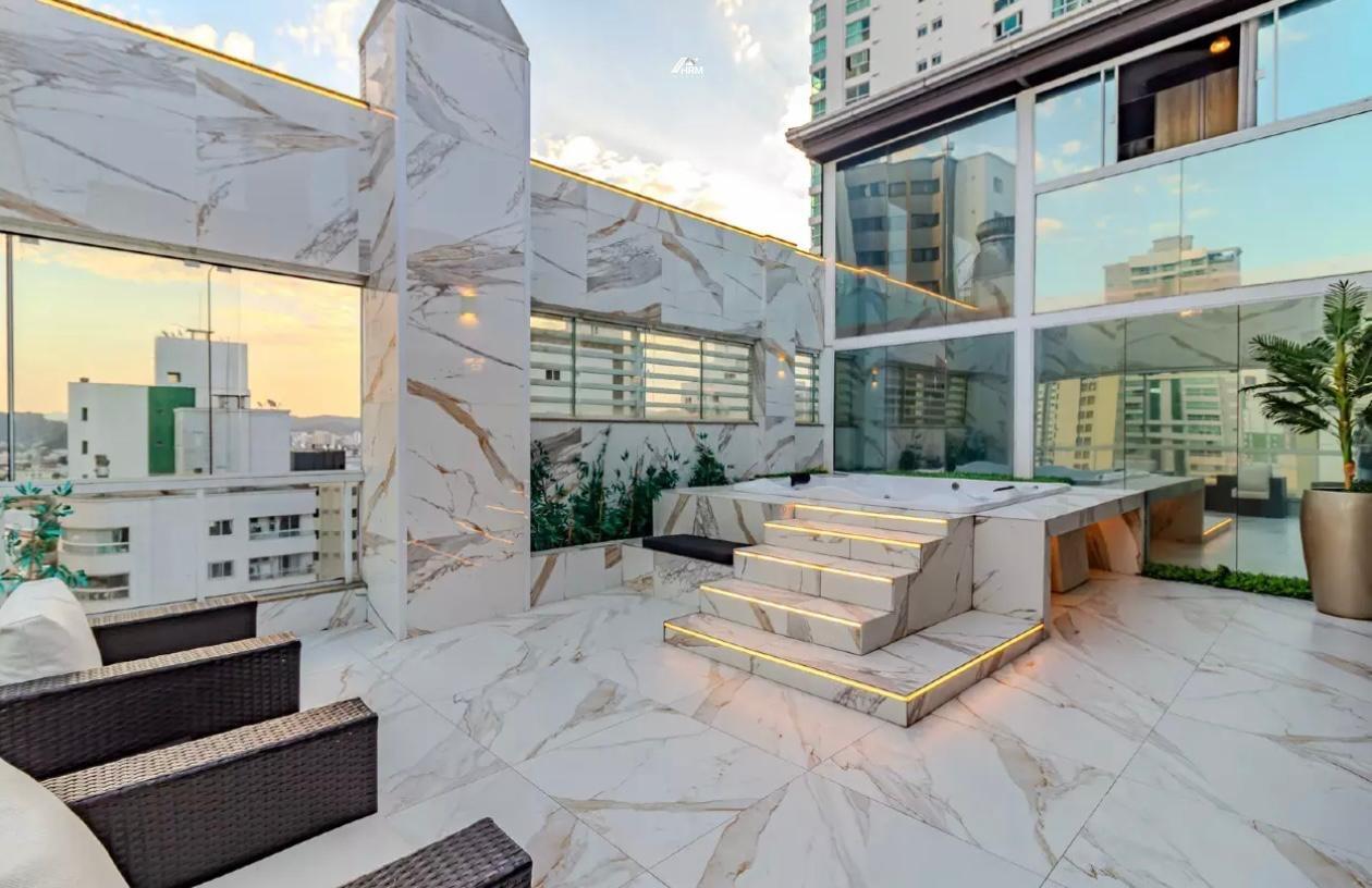 Apartamento 04 quartos a venda em Balneário Camboriú