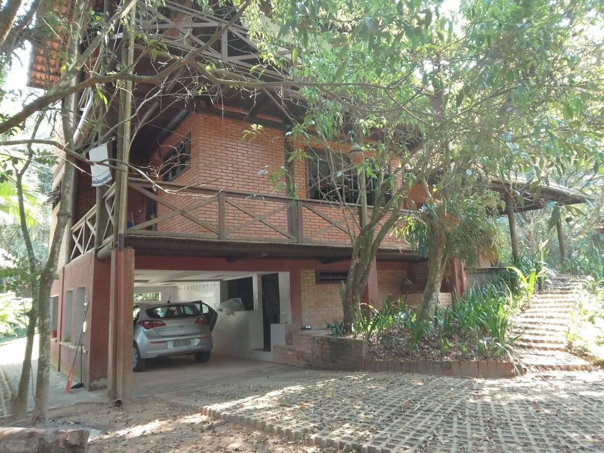 Casa no estaleiro em balneário camboriú para venda | Praia do Estaleiro, Balneário Camboriú, Santa Catarina