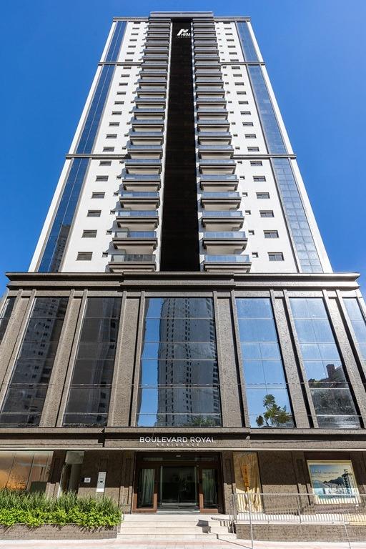 Apartamento de Alto Padrão com 2 Suítes, Sacada com Churrasqueira e Lazer Completo