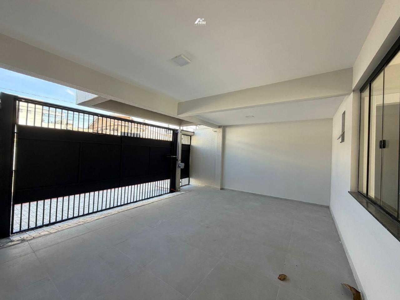 Triplex com 4 quartos no Centro de Balneário Camboriú.