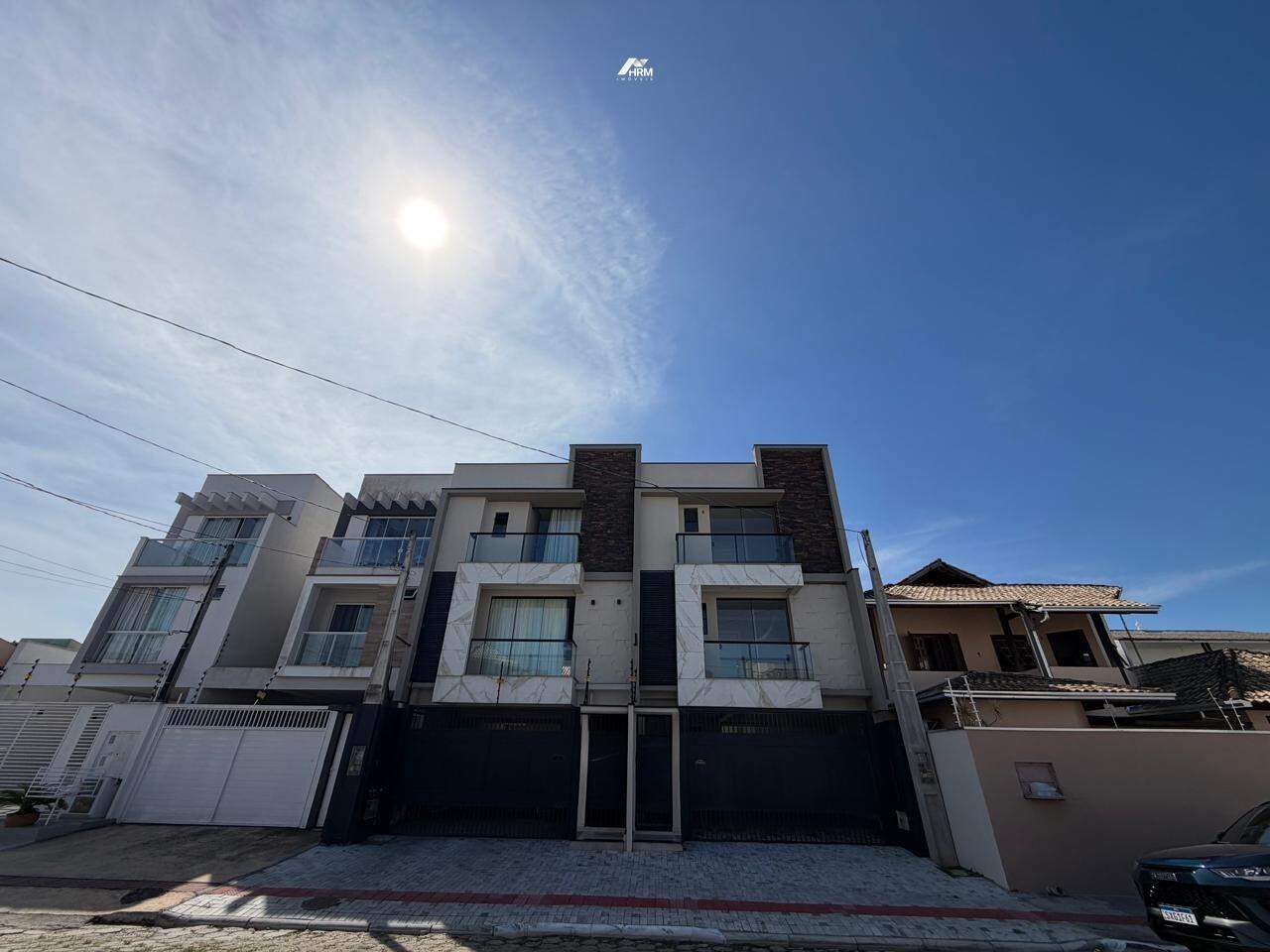 Triplex com 4 quartos no Centro de Balneário Camboriú.