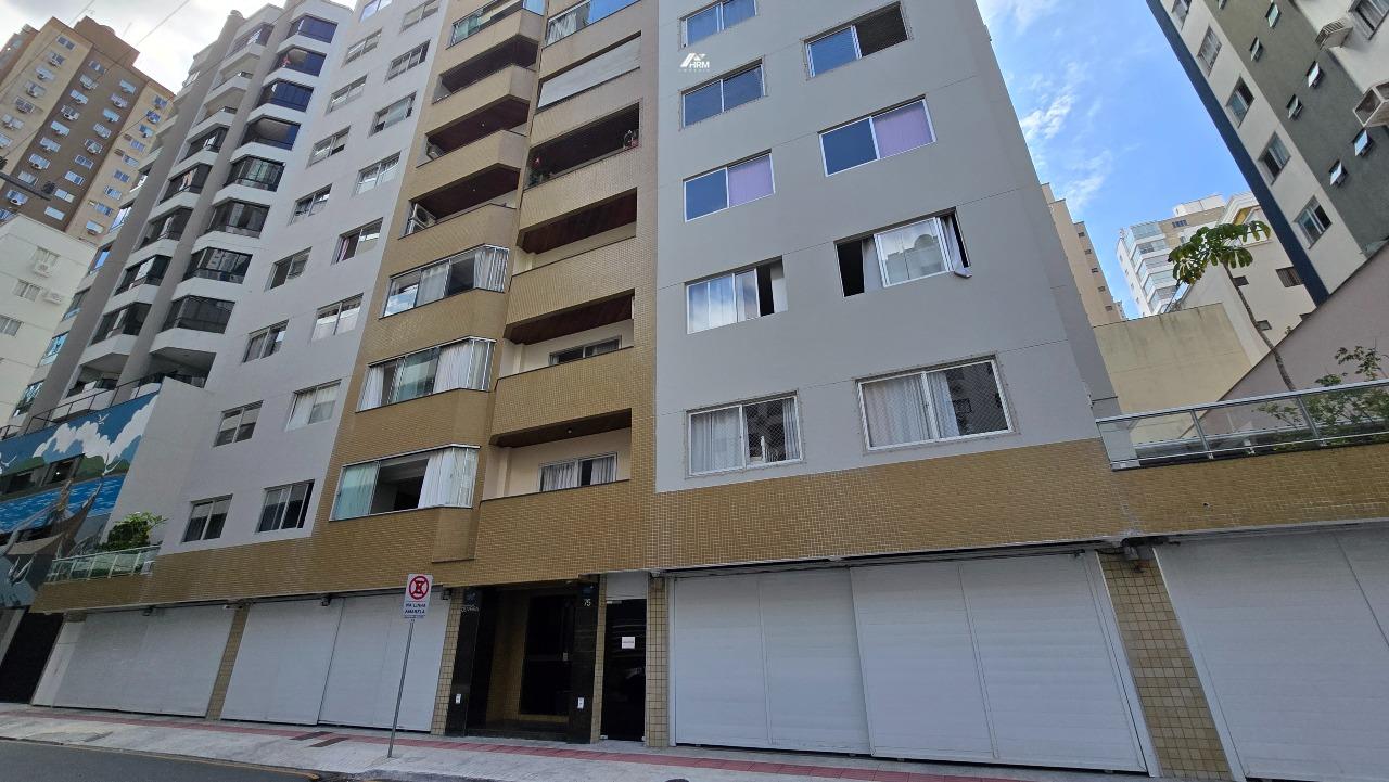 Apartamento de 159 m², 3 Dormitórios, Sacada e Ambientes Amplos