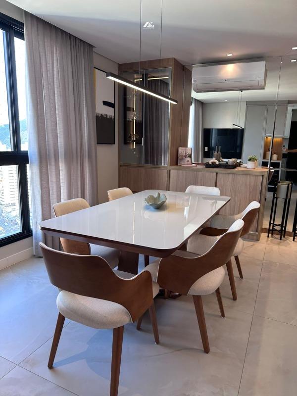 Apartamento mobiliado, 3 dormitórios centro Itajaí