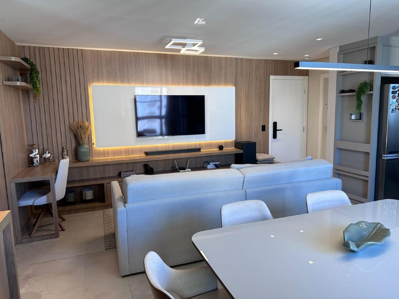 Apartamento mobiliado, 3 dormitórios centro Itajaí