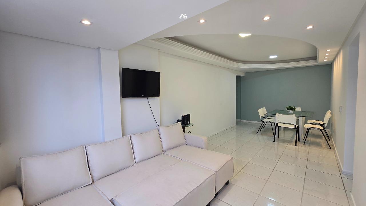 Apartamento Mobiliado na Quadra do Mar em Balneário Camboriú