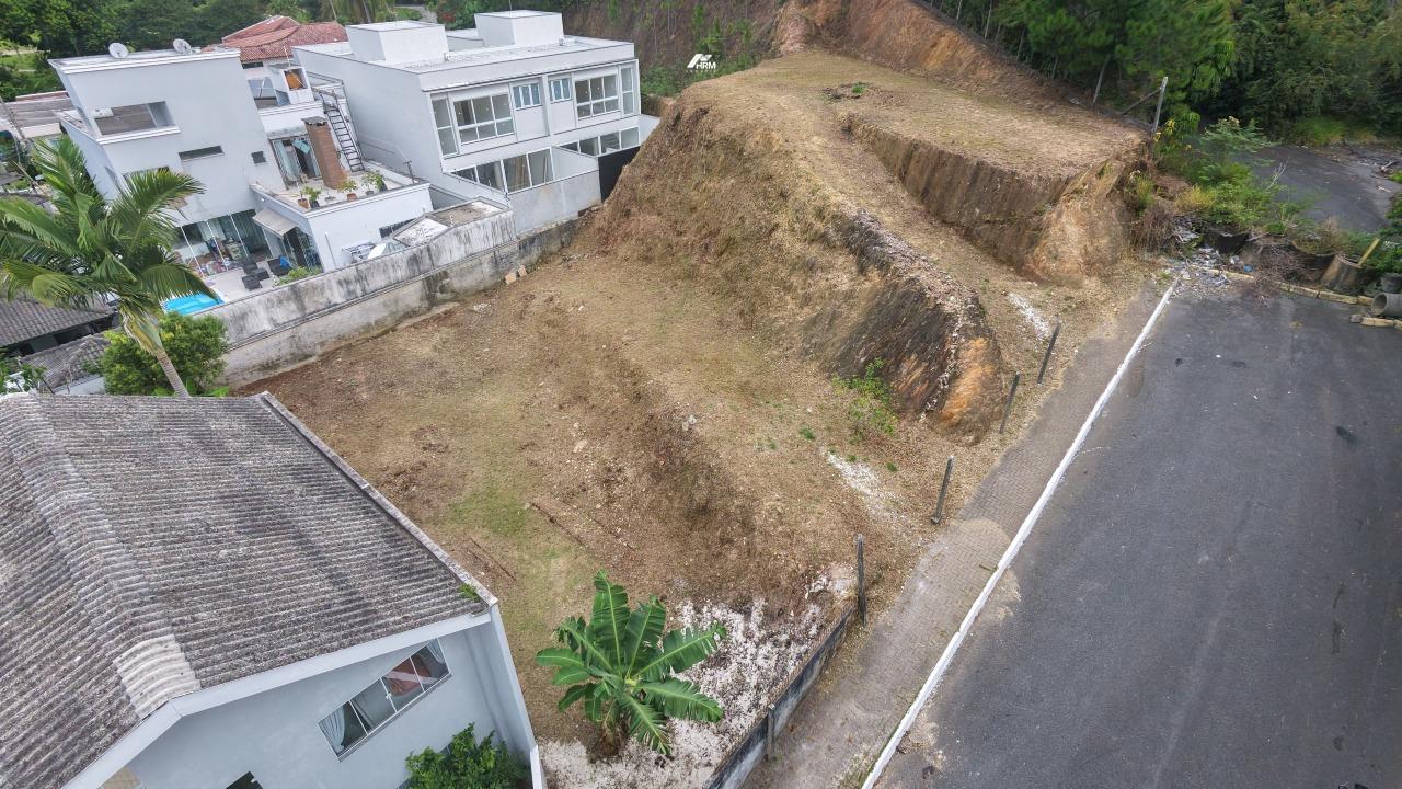 Terreno Exclusivo com Alto Potencial Construtivo no Bairro Fazenda