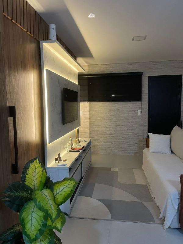 Apartamento moderno com área de lazer completa, piscina e churrasqueira