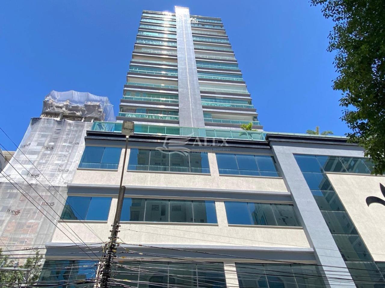 Apartamento com Varanda Gourmet e Vista Panorâmica em Condomínio Completo com Lazer de Resort