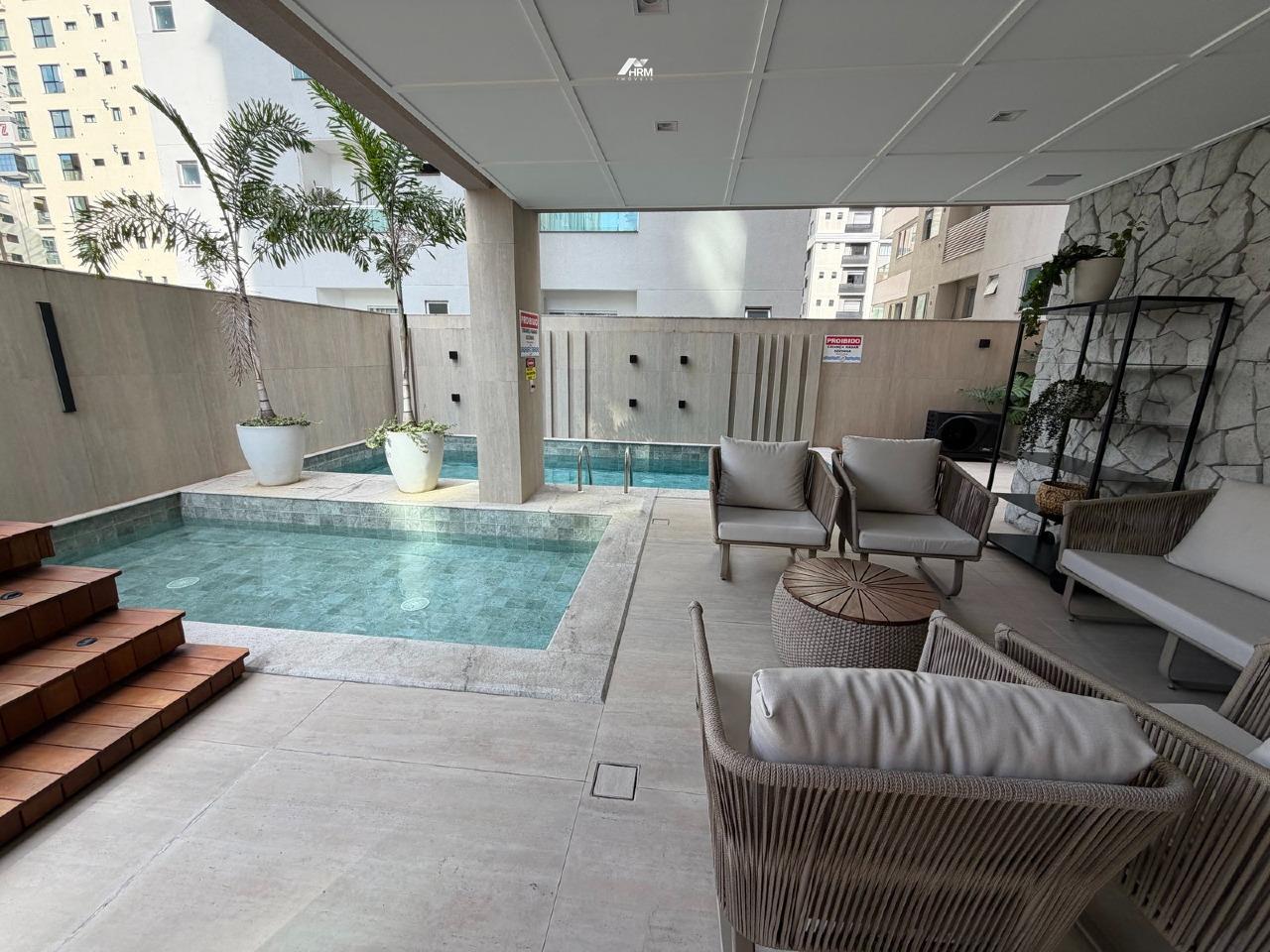 Apartamento Moderno com Lazer Completo, Piscinas e Espaço Gourmet em Condomínio Seguro