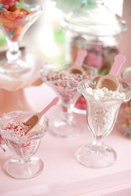 Parlor ice cream bowls