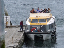 12HooCruise-250x188