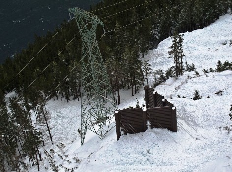 20120309_Tower4-6WedgeDebris1