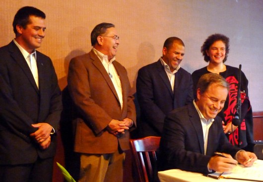 6-6-12 Mariculture bill signing at Hangar Ballroom