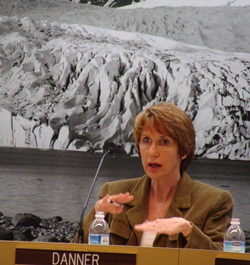 20Danner_250x265 Ruth Danner