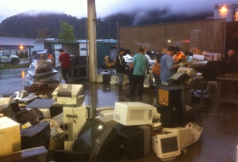 13Ewaste4_335x228