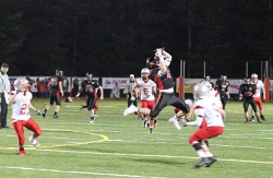 04Football_250x163 Crimson Bears