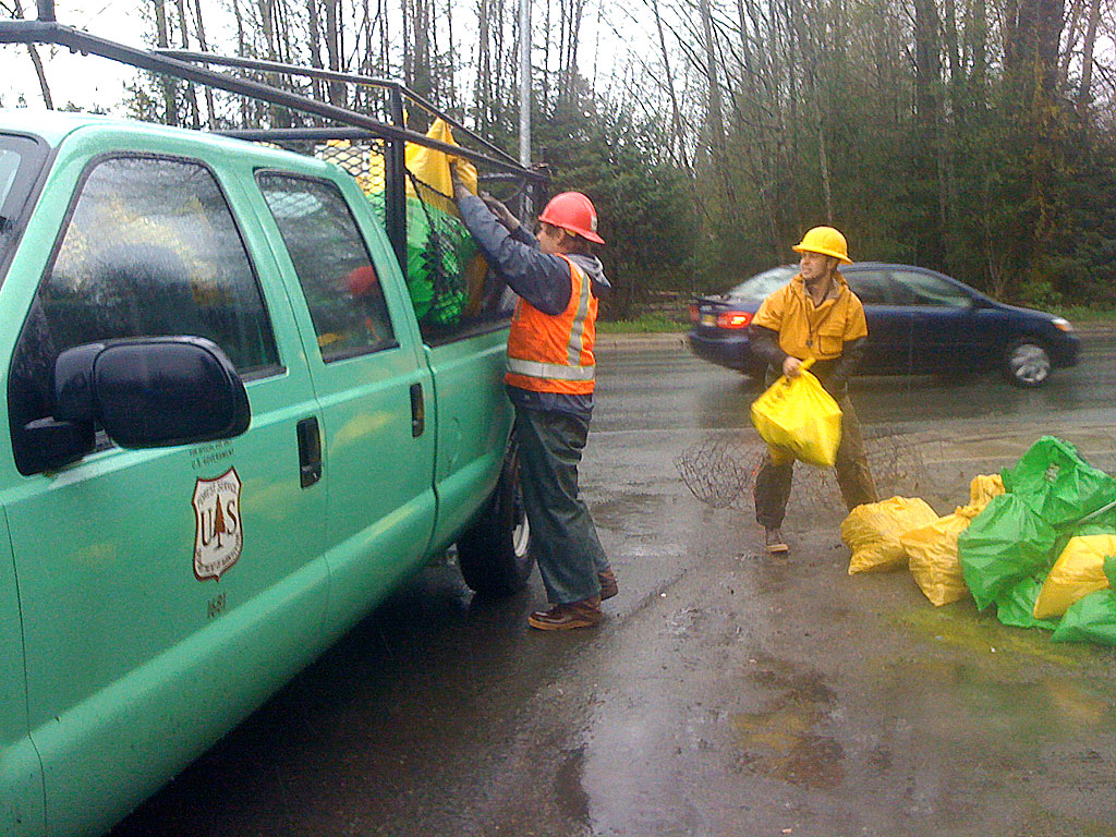 Cleanup_Day_2012 Litter Free Cleanup Day 2012