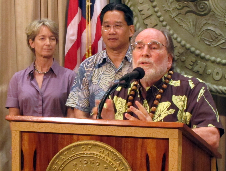 Hawaii's Gov. Neil Abercrombie announced the special session on gay marriage at the Hawaii Capitol in Honolulu in September. The session will begin Monday, Oct. 28. Oskar Garcia/AP Hawaii's Gov. Neil Abercrombie announced the special session on gay marriage at the Hawaii Capitol in Honolulu in September. The session will begin Monday, Oct. 28. Oskar Garcia/AP