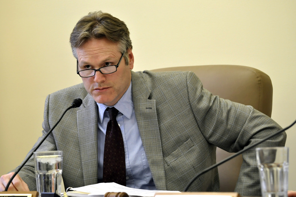 Wasilla legislator plans bill to restore dividend amount