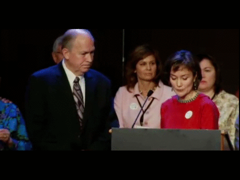 The Alaska Federation of Natives asks Gov. Bill Walker to free the Fairbanks Four at the organization's annual convention in Anchorage.