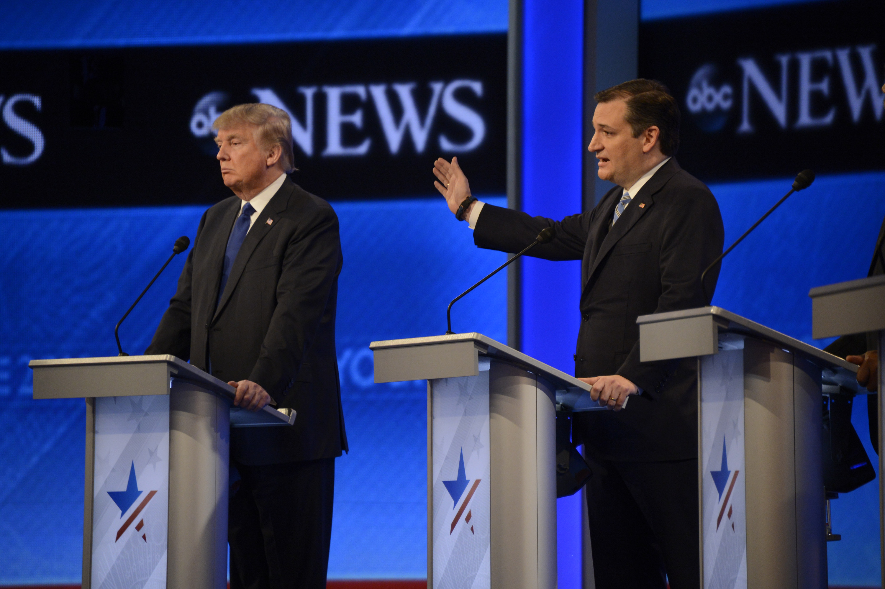 After Bitter Primary Fight, Ted Cruz Backs Donald Trump