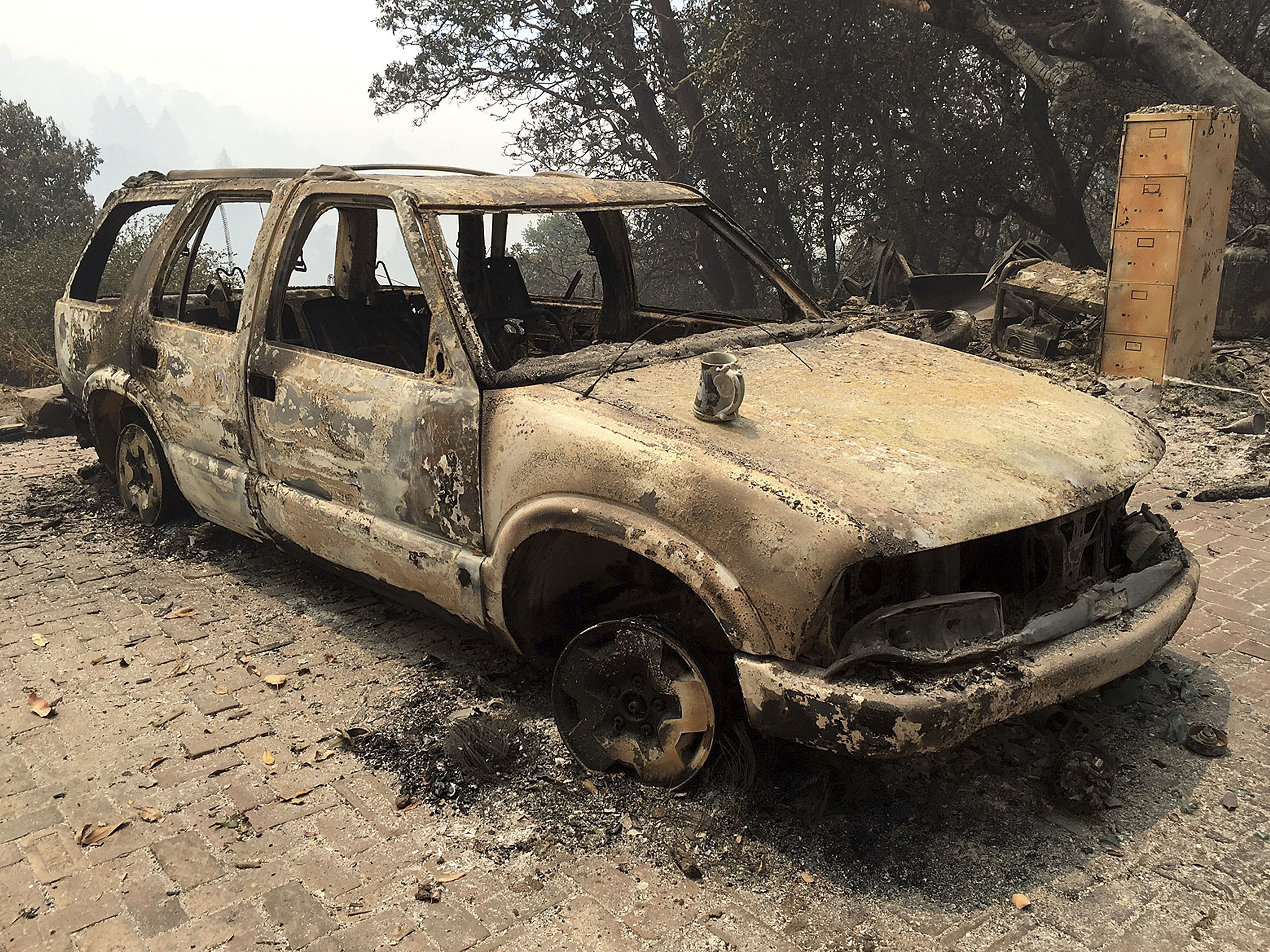 Thousands Of Firefighters Battle Massive Big Sur Blaze