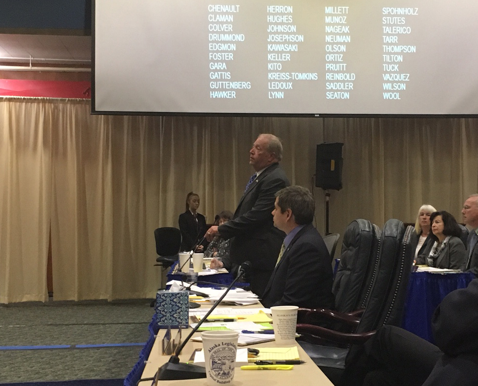 House adjourns unproductive special session