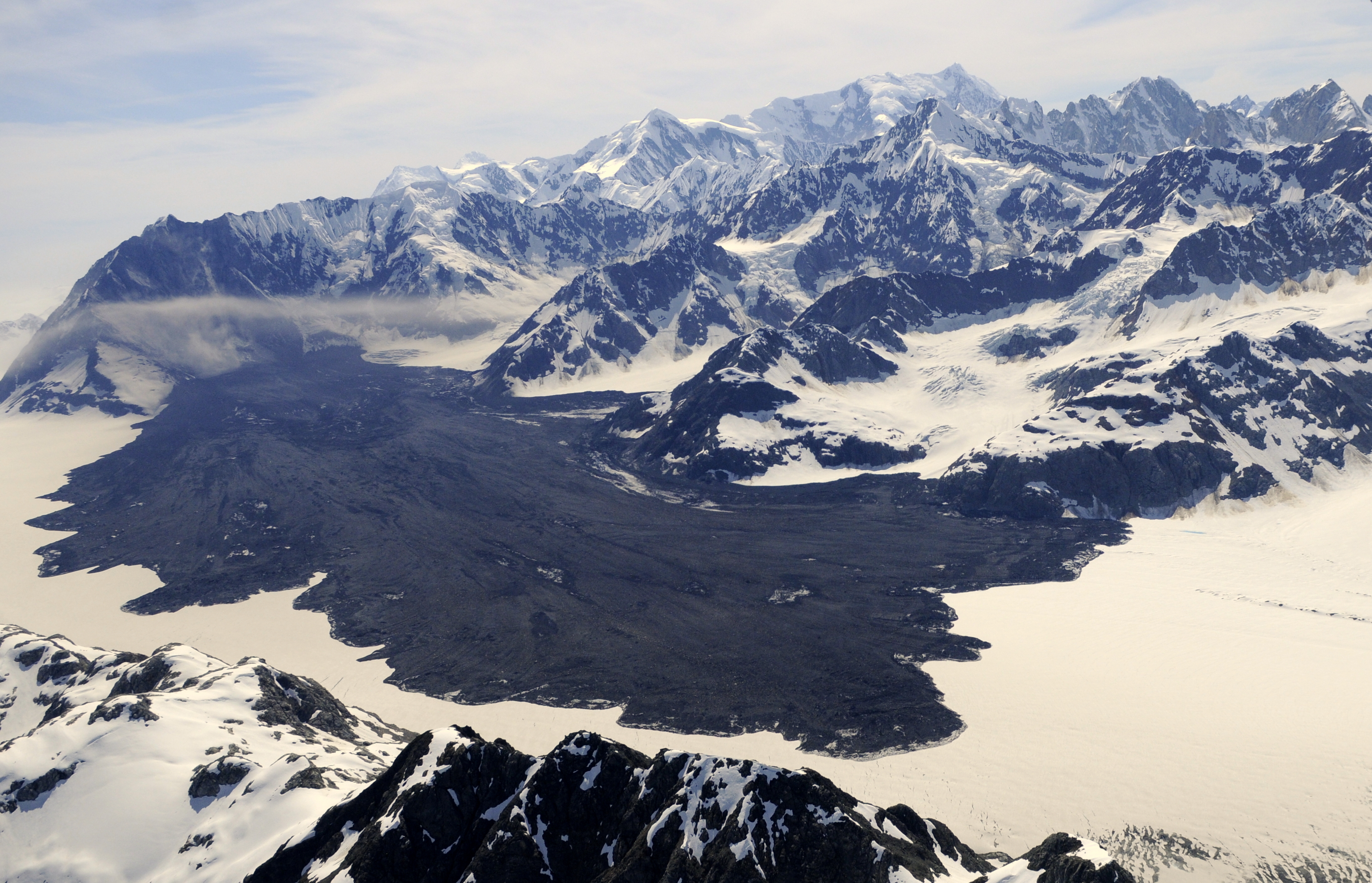 Flying over the massive Glacier Bay landslide