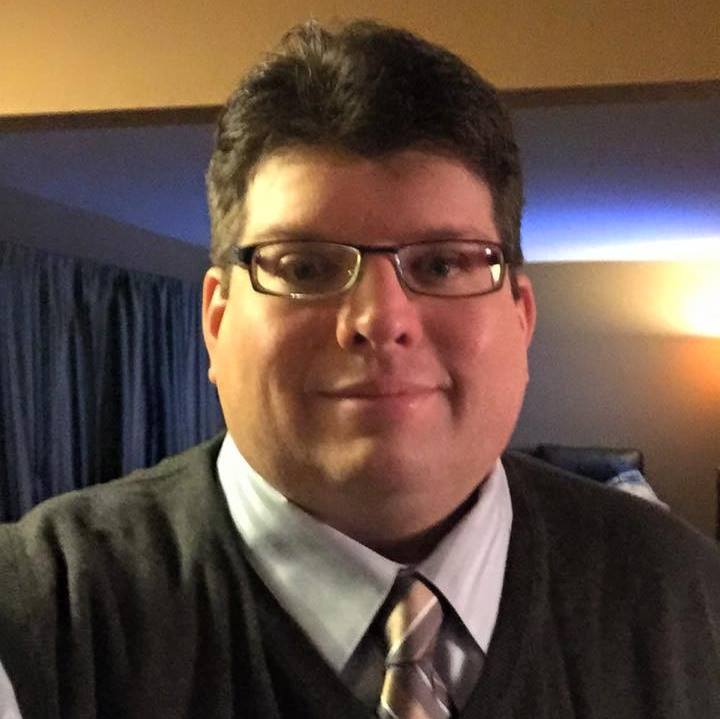 School board candidate juggles race and Facebook