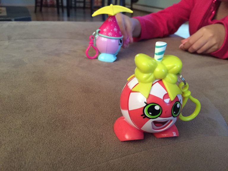 Parents learning as they go after 4-year-old declares ‘I’m a girl’