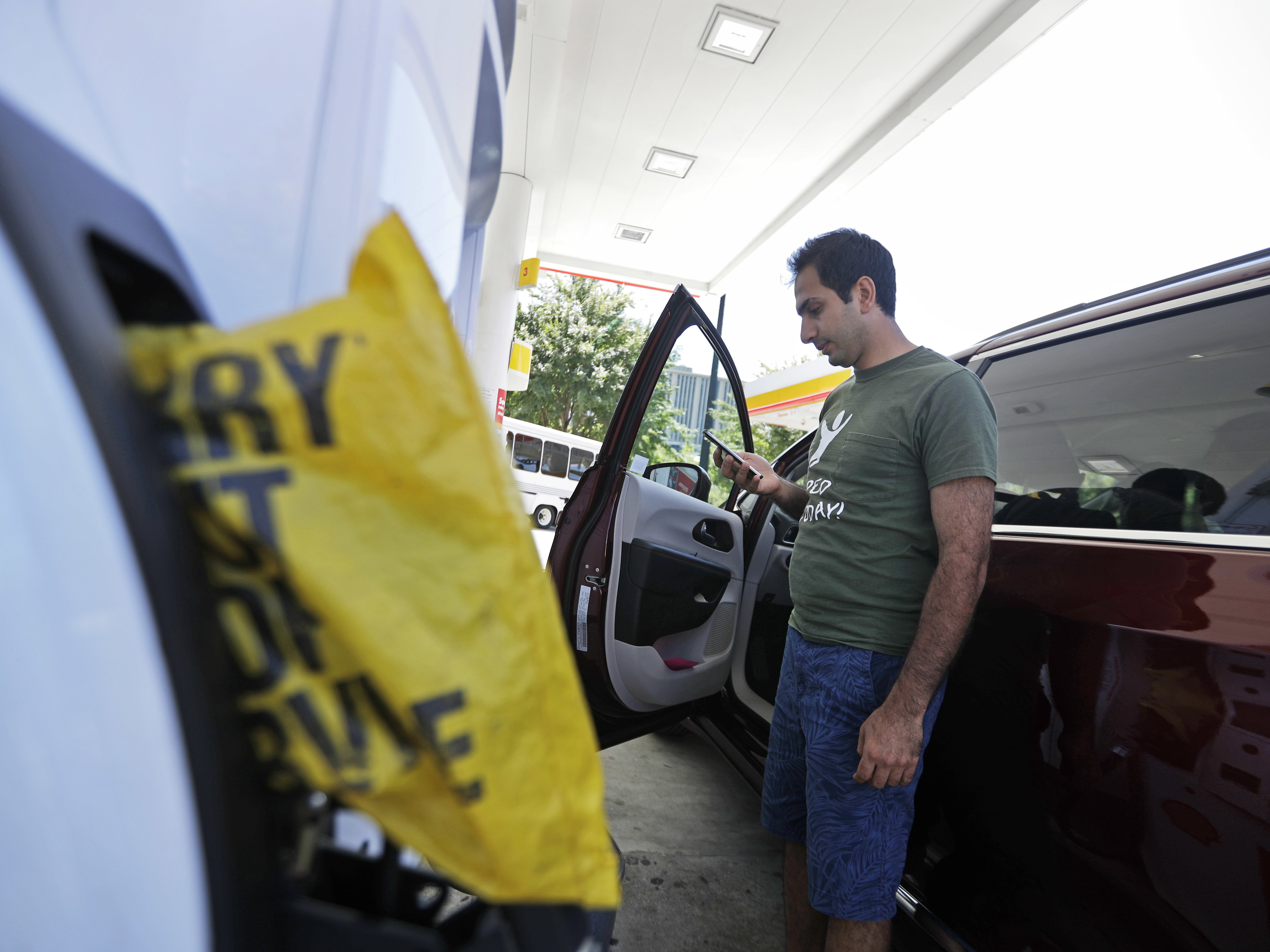 Gas shortages, price spikes seen across the South following pipeline spill