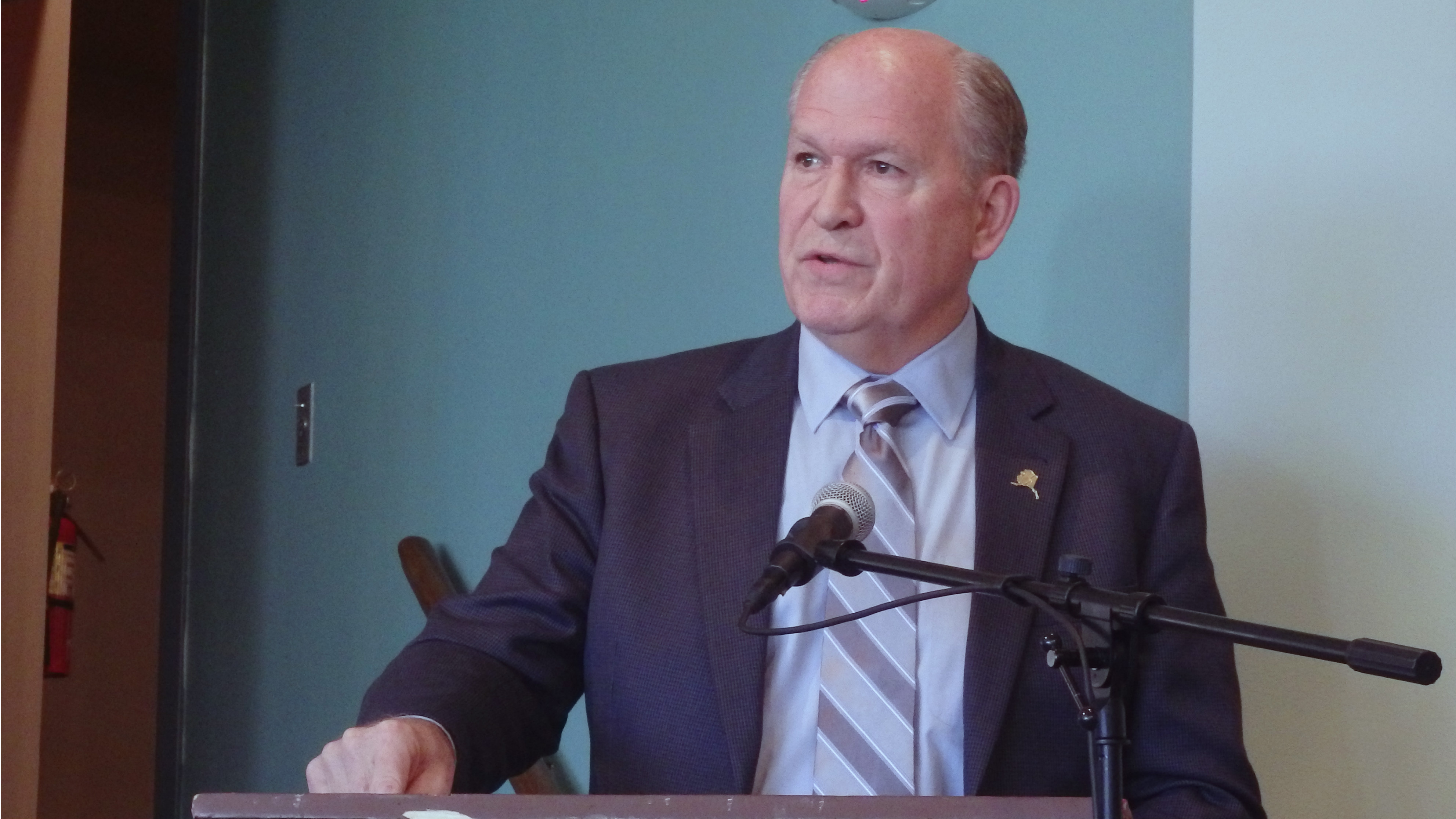 Gov. Walker says he’s ‘close’ to decision on Juneau Access Project