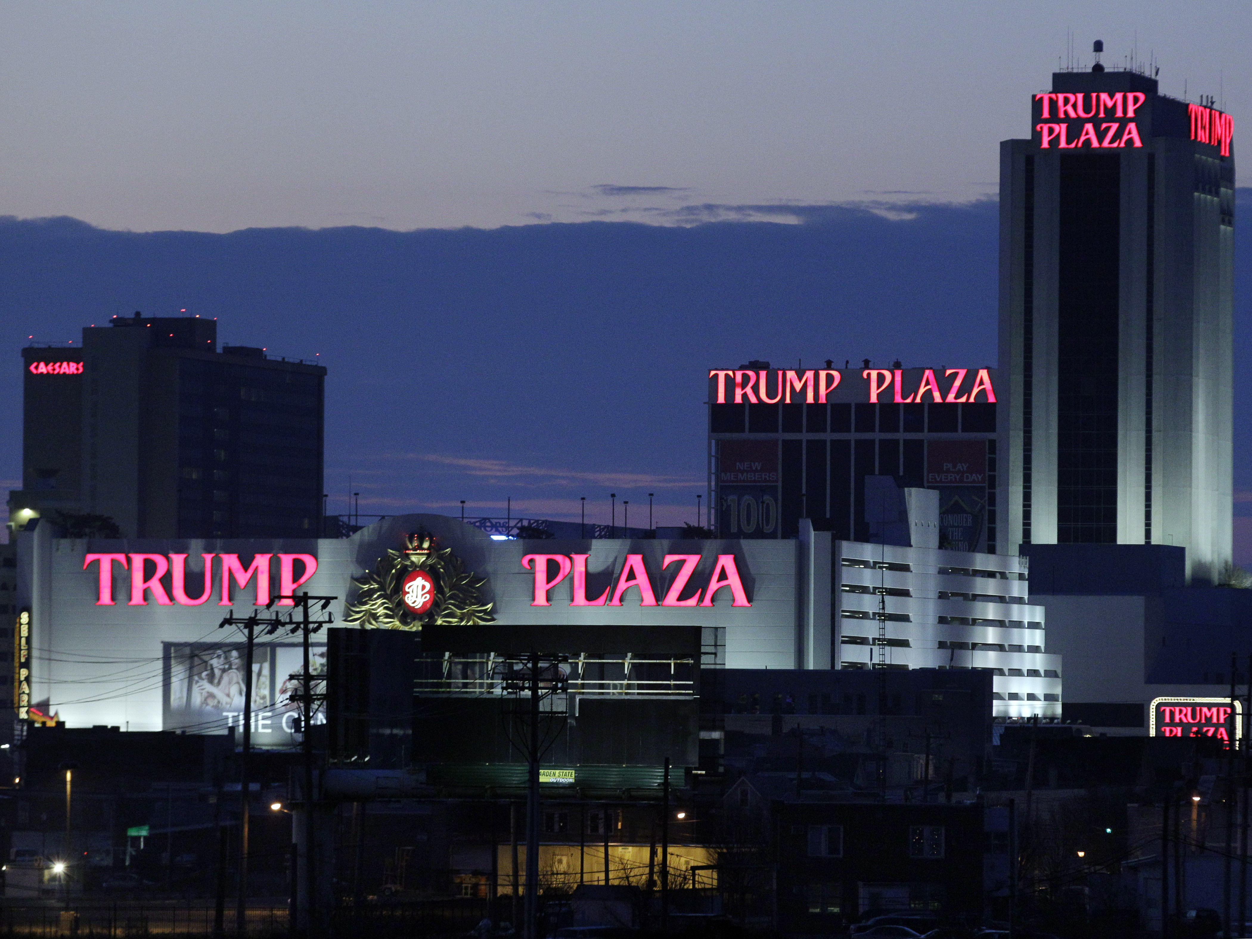 How Donald Trump Lost $916 Million