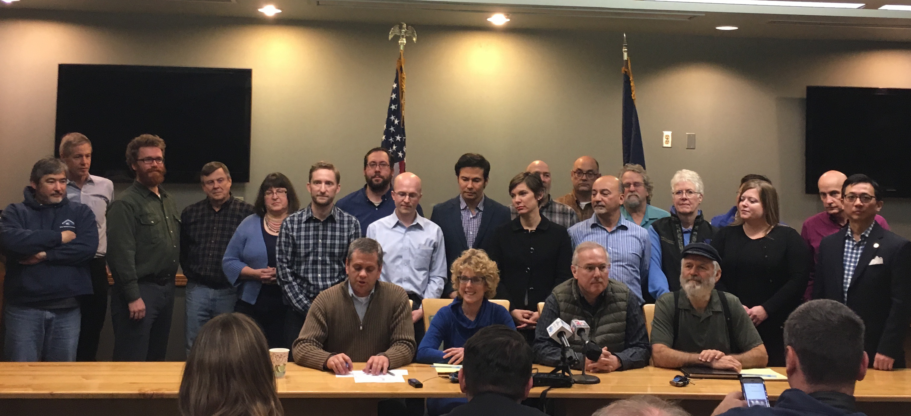 State Republican organization pulls support from dissidents