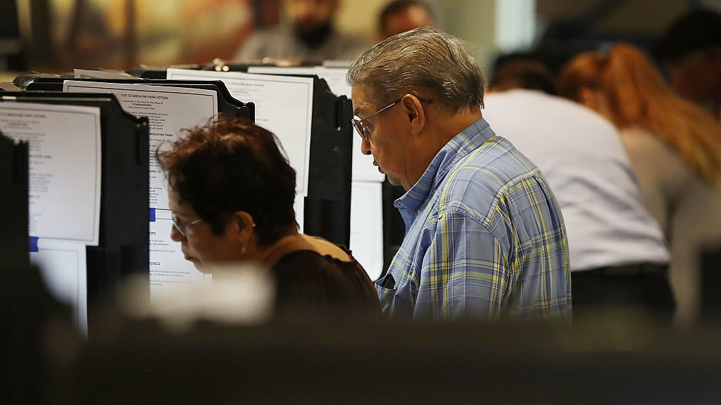 A week from Election Day, Democrats have many paths to a majority