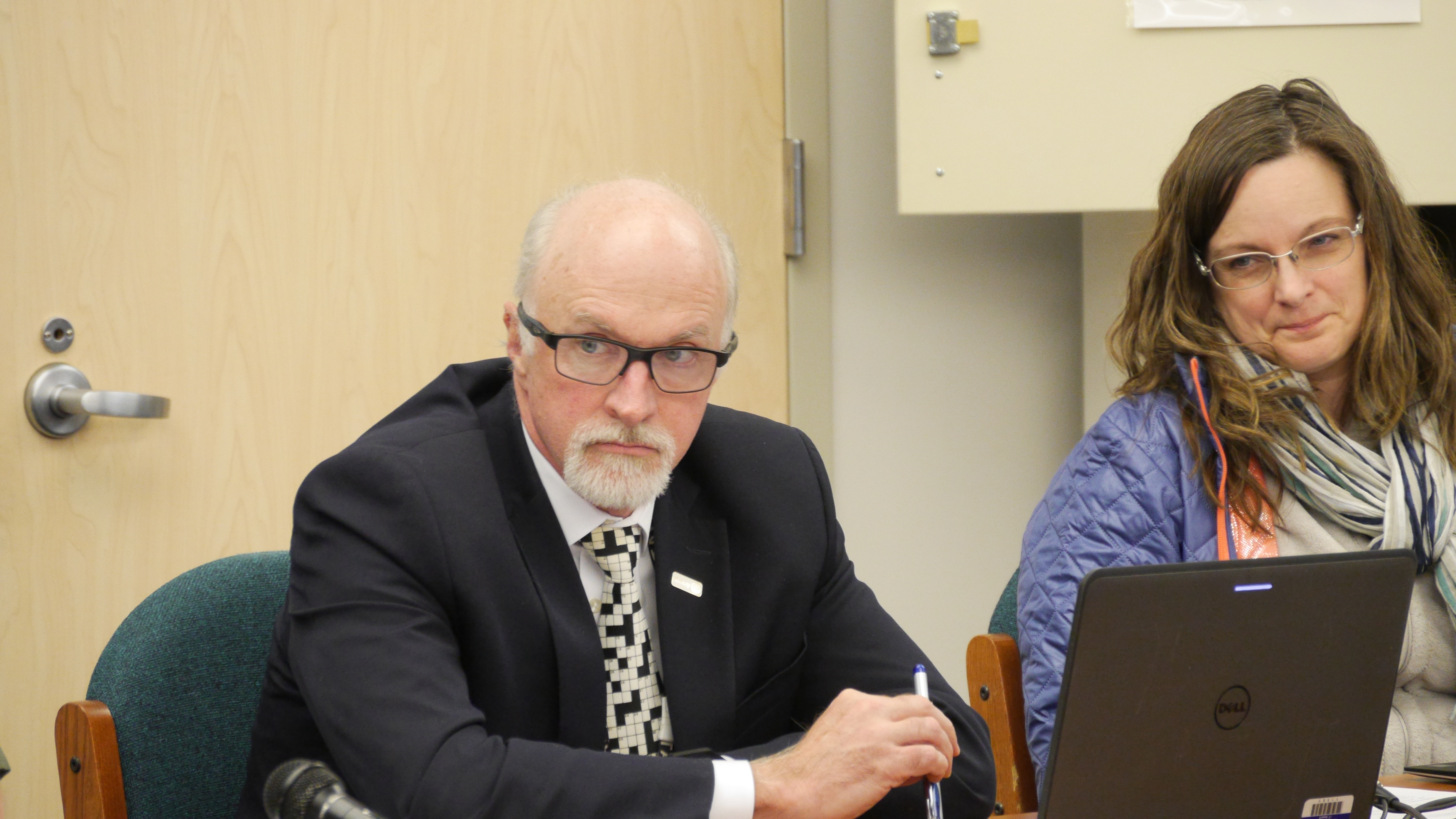 Middle school sports travel is back on the school board’s agenda