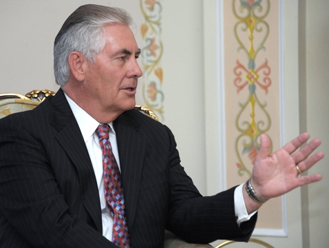 Exxon’s Tillerson, Trump’s choice for State Dept., has history in Alaska