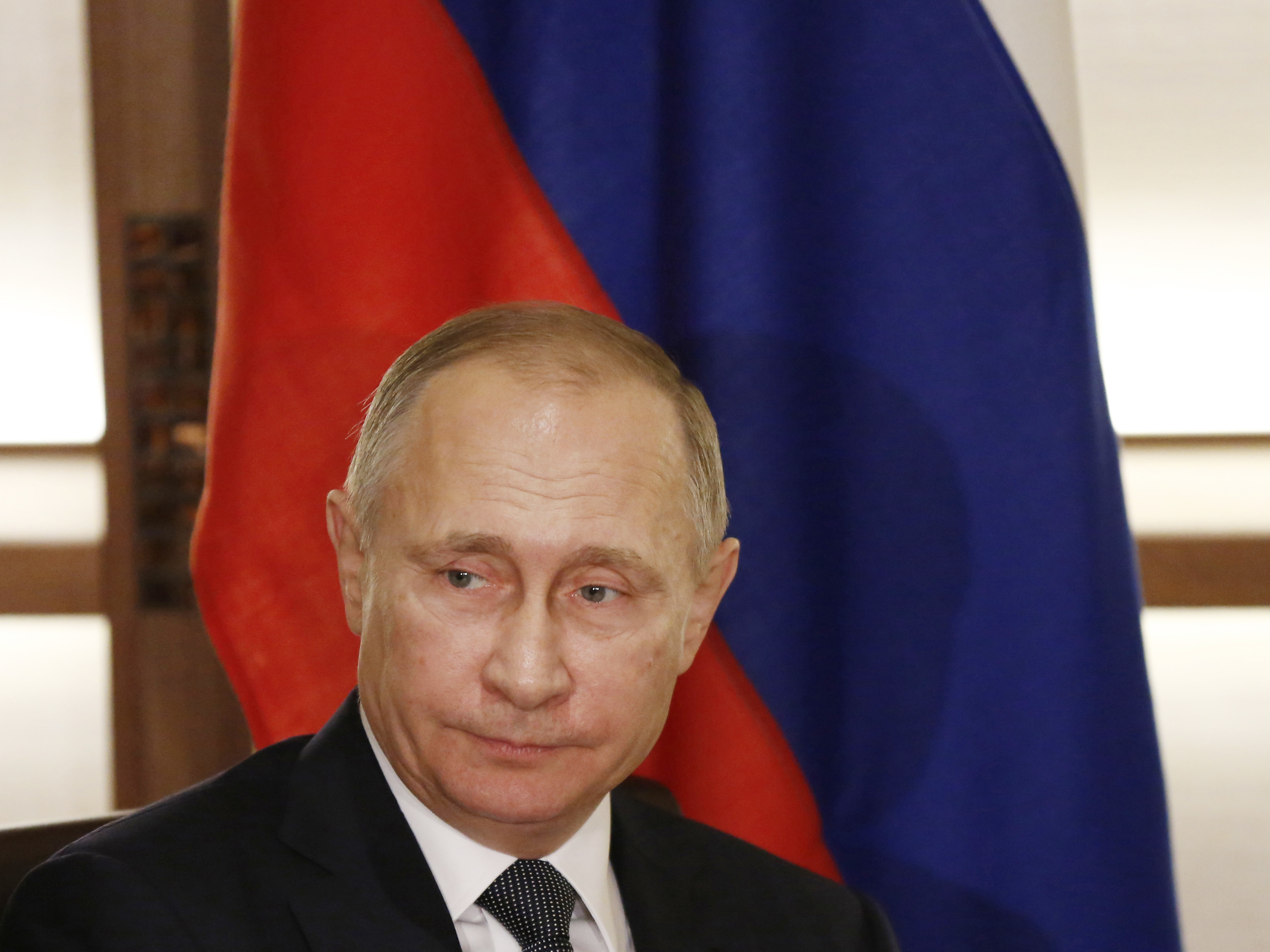 Obama announces sanctions against Russia in response to cyberattacks
