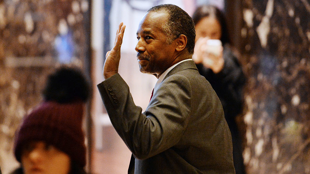 Trump taps Ben Carson for Secretary of Housing and Urban Development