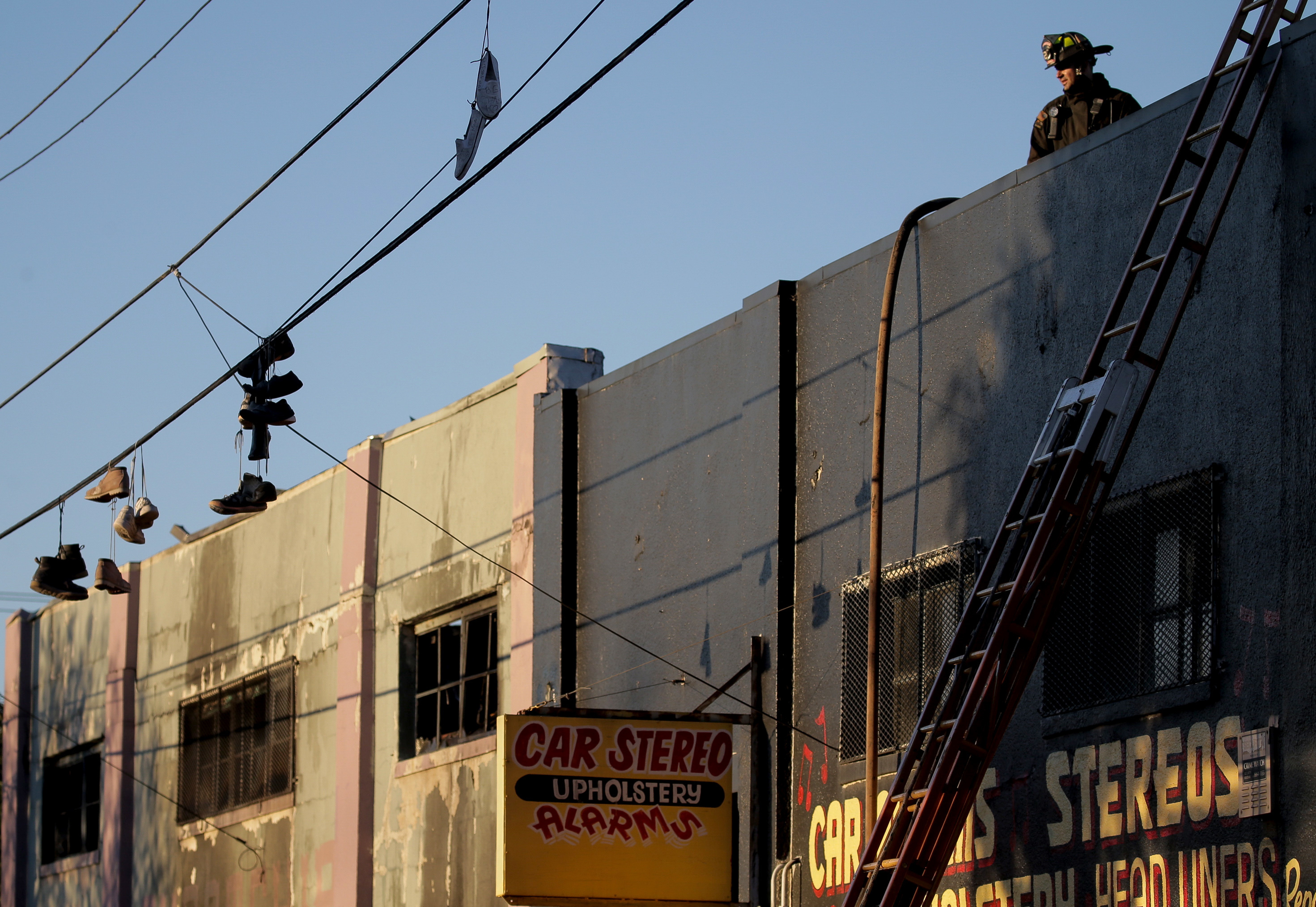 Deadly Oakland fire may spur crackdown on off-the-grid artists’ spaces