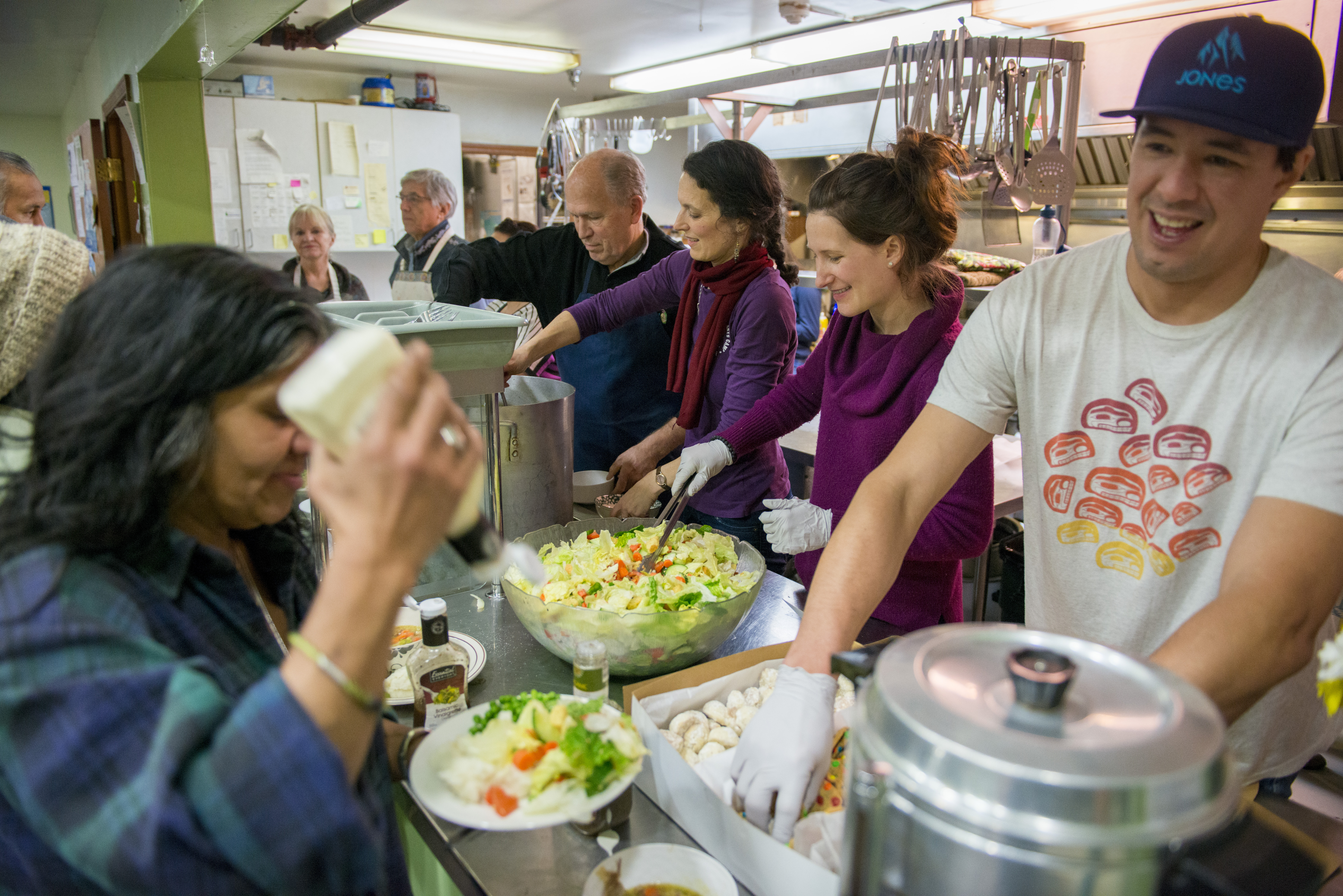 Slideshow: Gov. Walker, Lt. Gov. Mallott, family and friends serve dinner at The Glory Hole