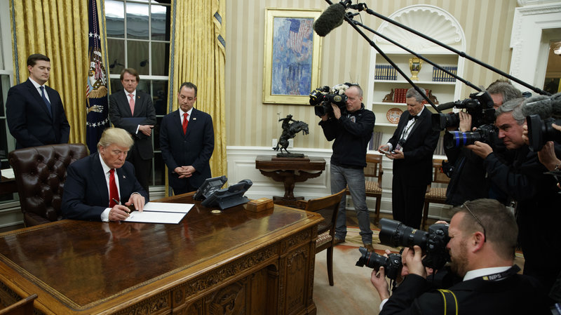 Republican Plan To Replace Obamacare Would Turn Medicaid Over To States