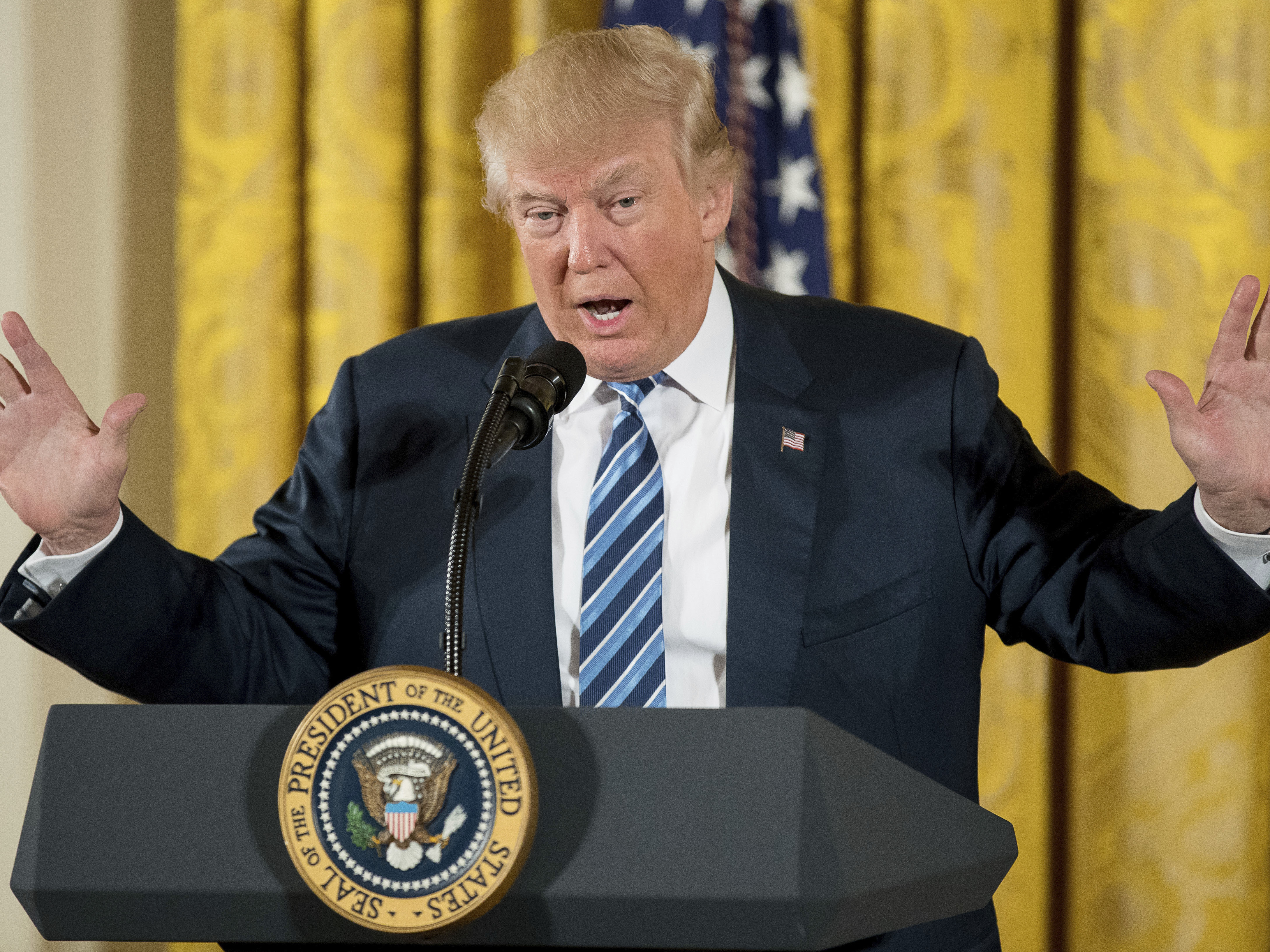 Trump speaks with Putin in busy day of calls with foreign leaders