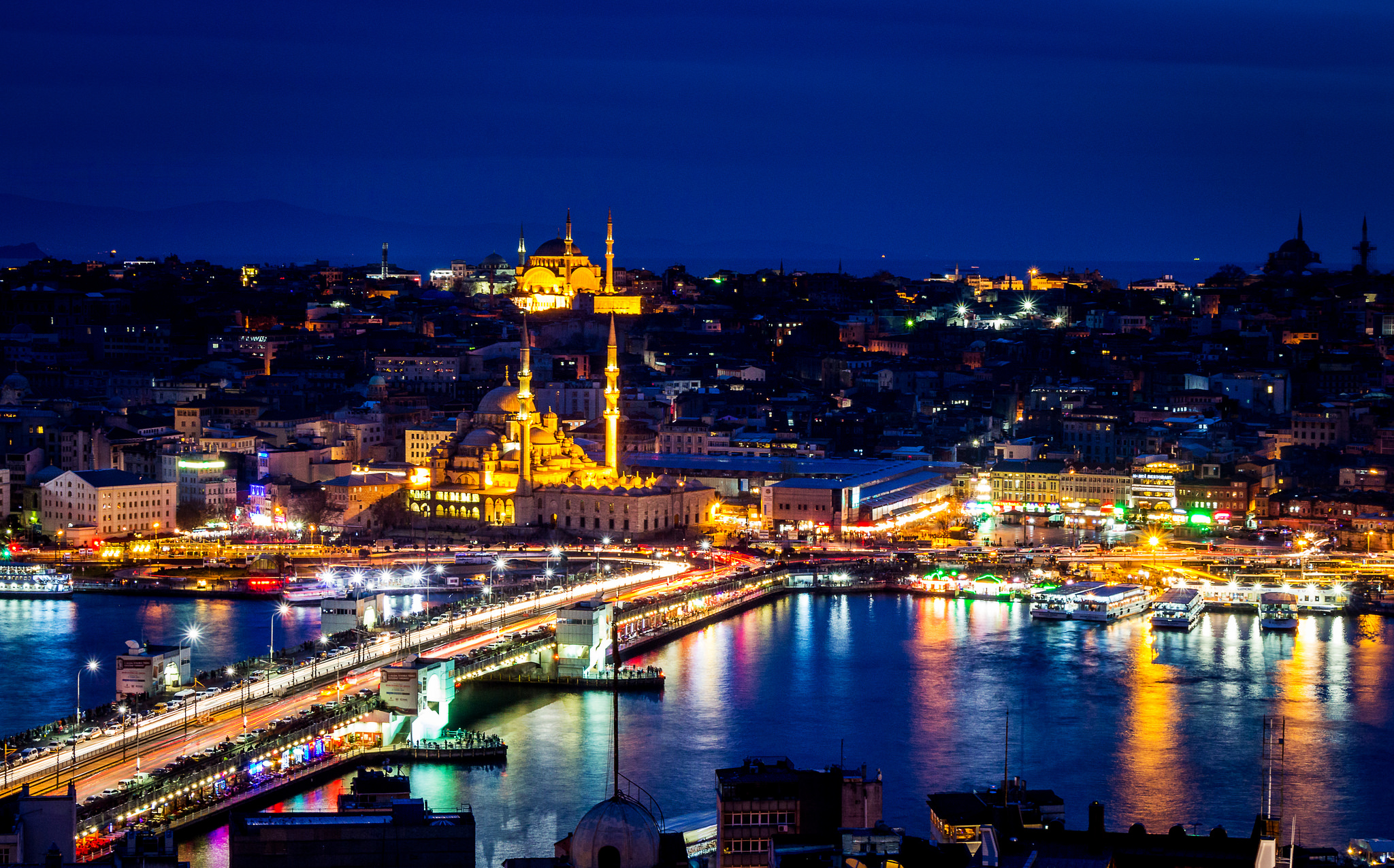 Terrorist kills 39 revelers in shooting attack at Istanbul nightclub