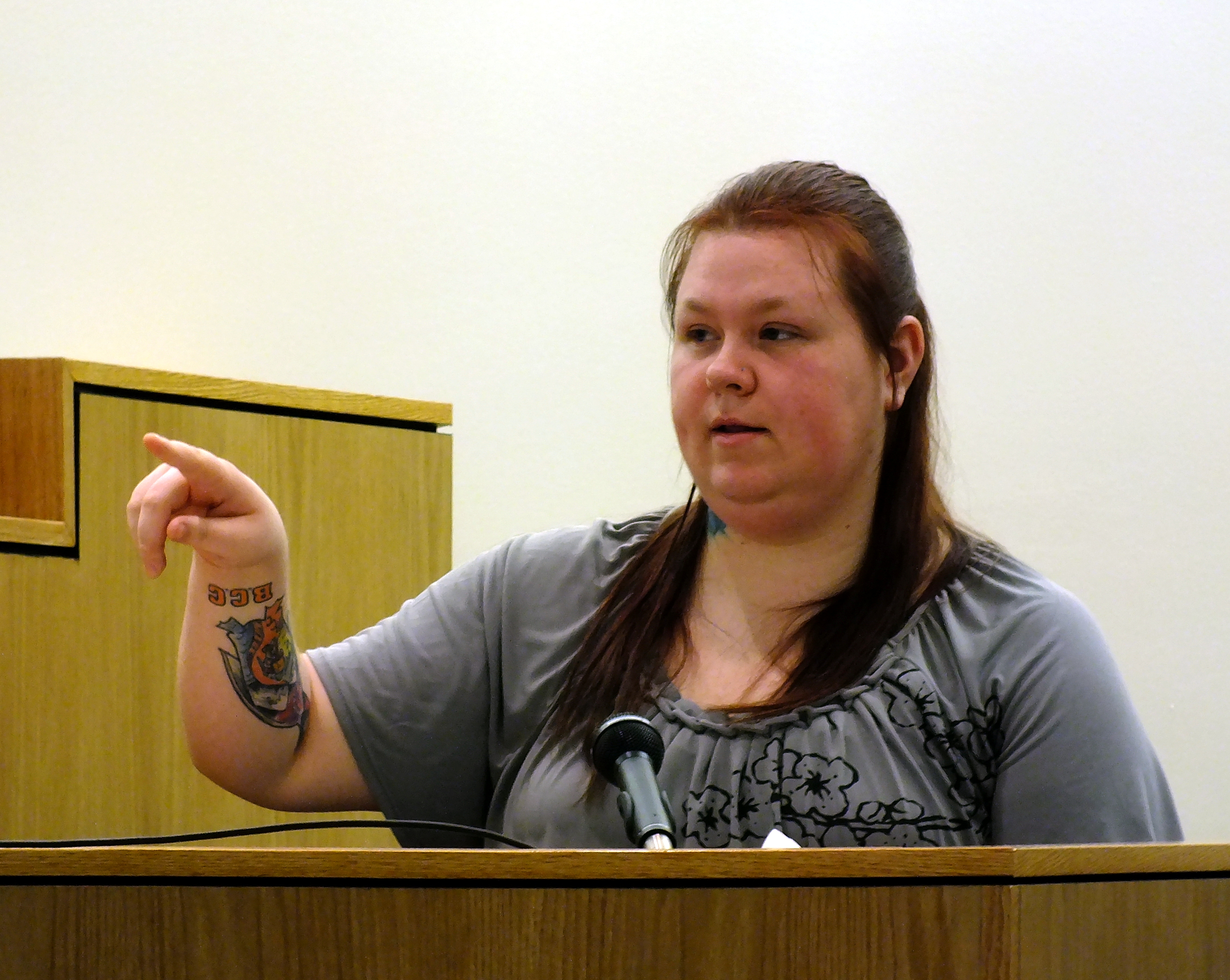 Shooting witness retakes stand during Strawn homicide trial